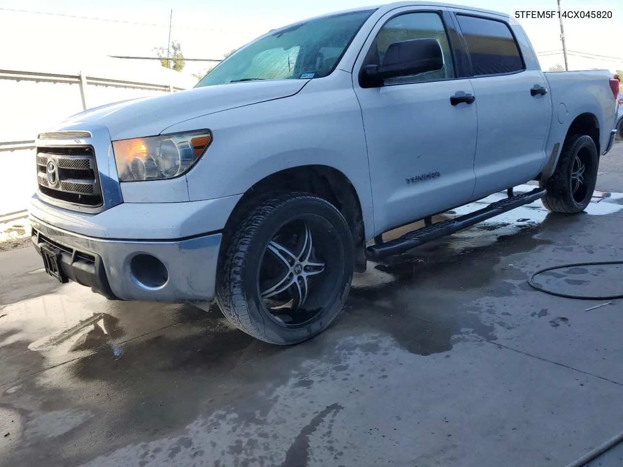 2012 Toyota Tundra Crewmax Sr5 VIN: 5TFEM5F14CX045820 Lot: 76803564