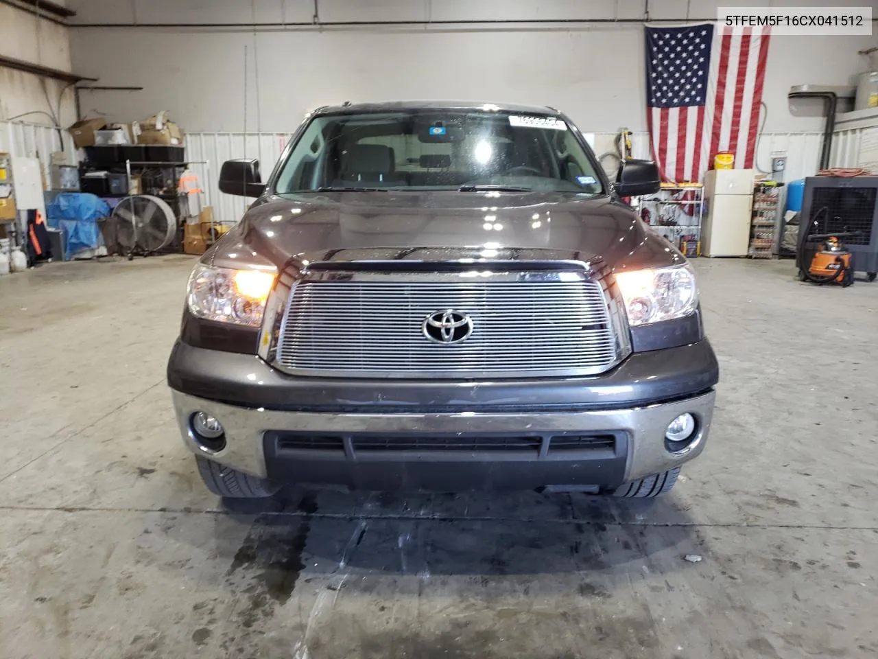 5TFEM5F16CX041512 2012 Toyota Tundra Crewmax Sr5