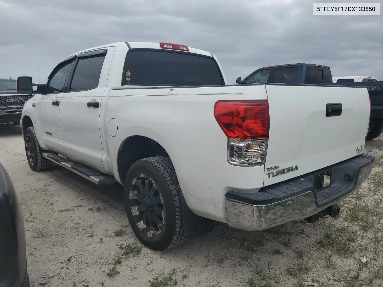 2013 Toyota Tundra Crewmax Sr5 VIN: 5TFEY5F17DX133850 Lot: 76492974