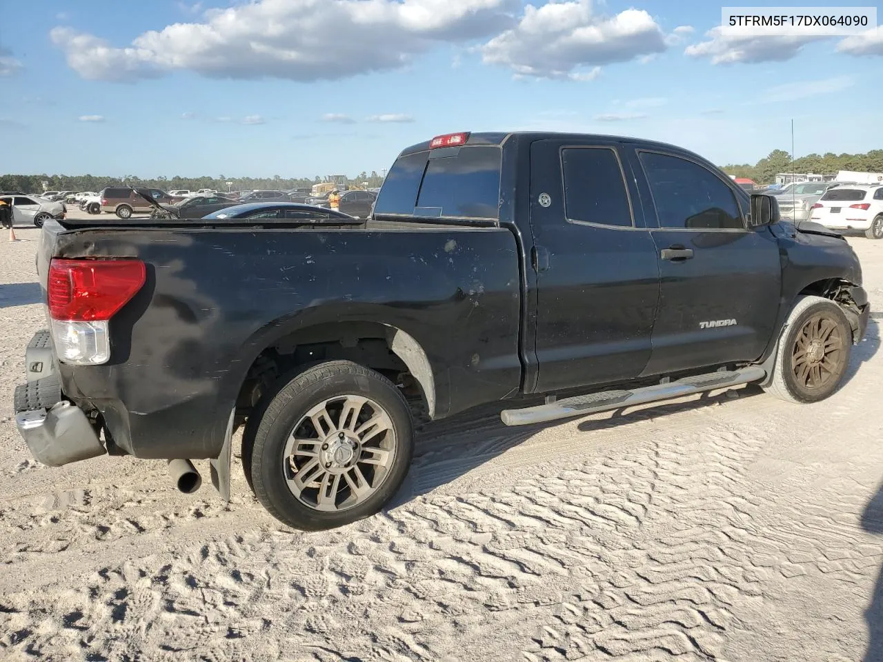 5TFRM5F17DX064090 2013 Toyota Tundra Double Cab Sr5