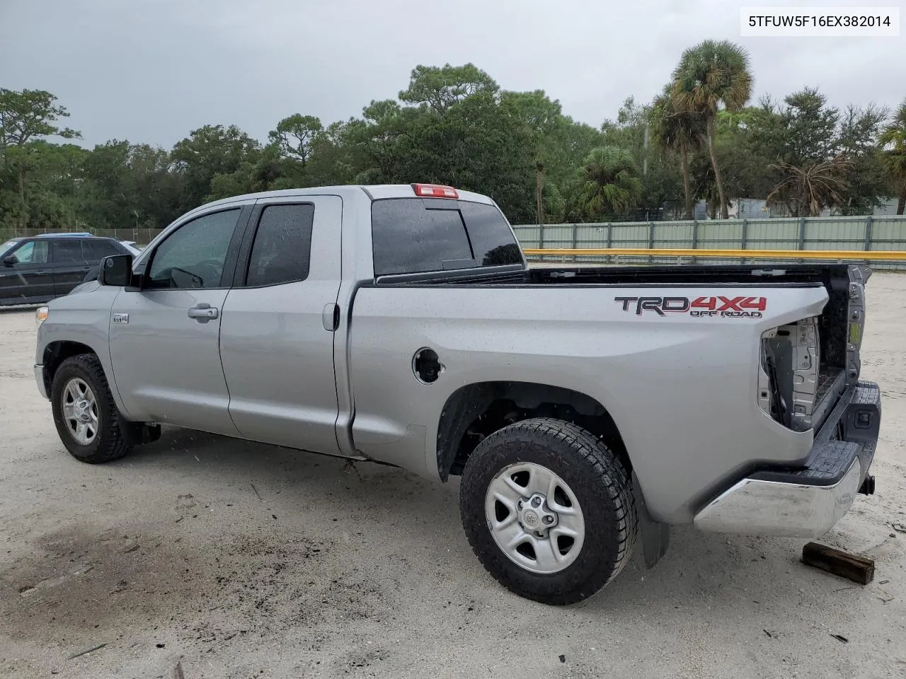 2014 Toyota Tundra Dou VIN: 5TFUW5F16EX382014 Lot: 72182214