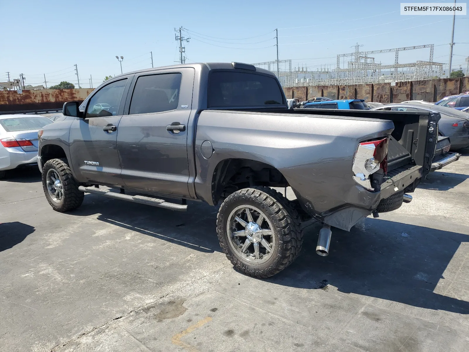 5TFEM5F17FX086043 2015 Toyota Tundra Crewmax Sr5