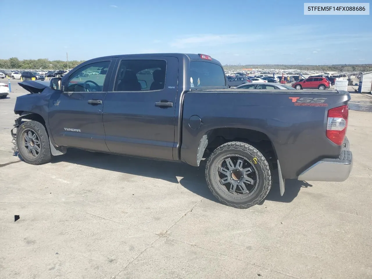 5TFEM5F14FX088686 2015 Toyota Tundra Crewmax Sr5