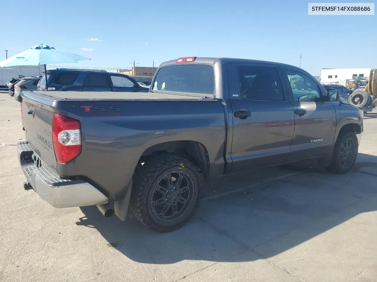 5TFEM5F14FX088686 2015 Toyota Tundra Crewmax Sr5