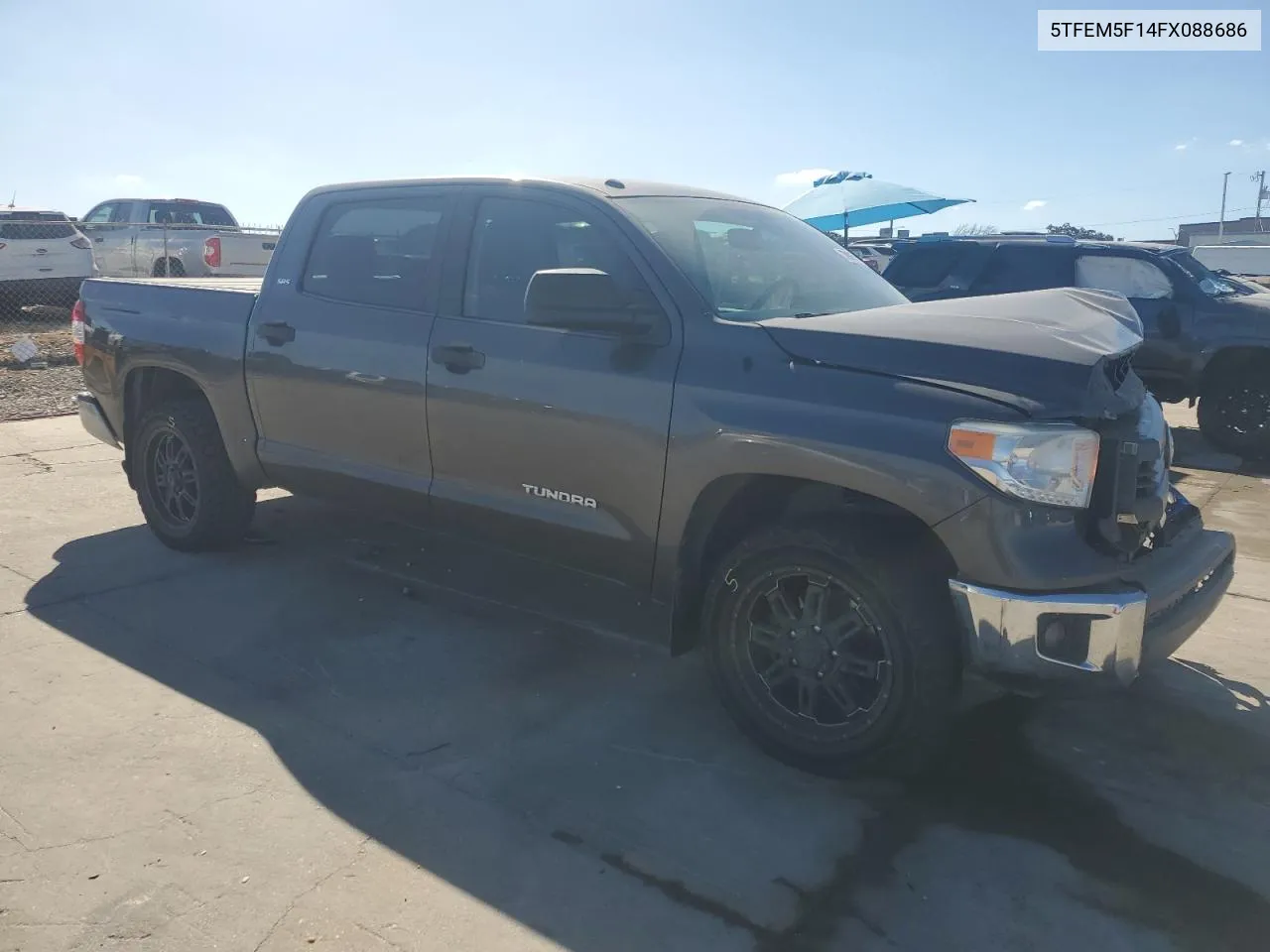 5TFEM5F14FX088686 2015 Toyota Tundra Crewmax Sr5