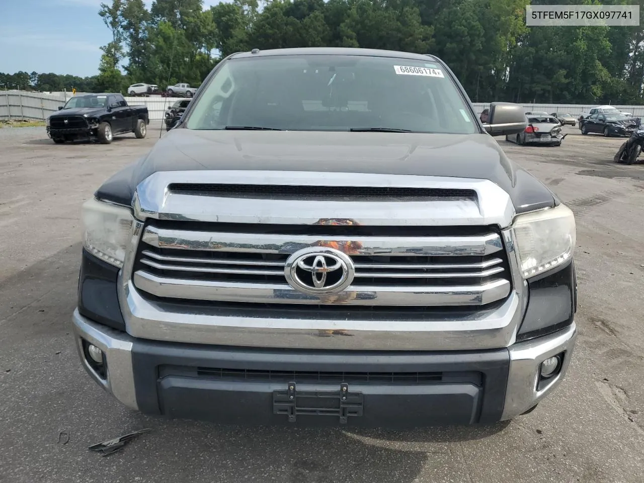 5TFEM5F17GX097741 2016 Toyota Tundra Crewmax Sr5