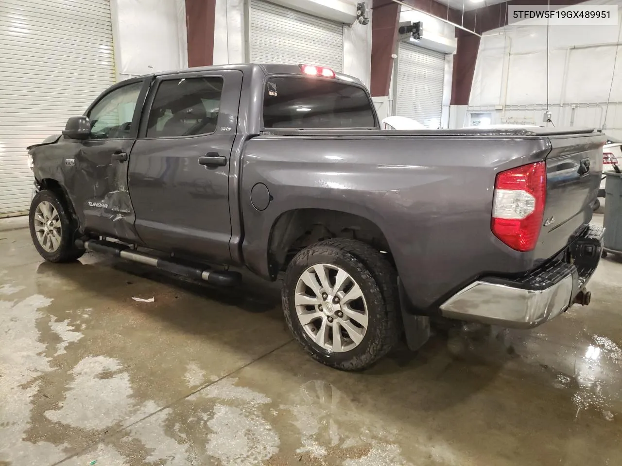 2016 Toyota Tundra Crewmax Sr5 VIN: 5TFDW5F19GX489951 Lot: 70687504