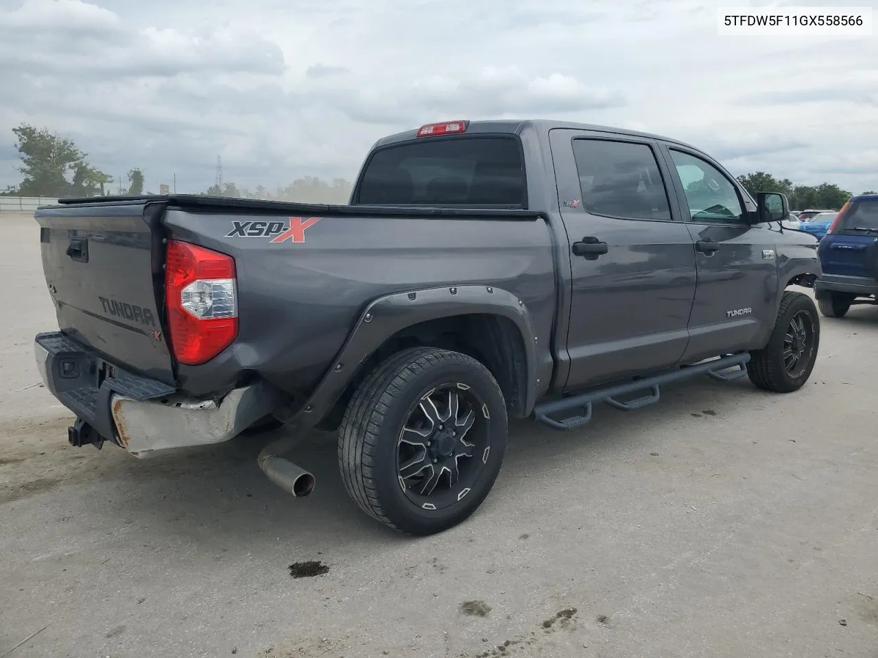 5TFDW5F11GX558566 2016 Toyota Tundra Crewmax Sr5