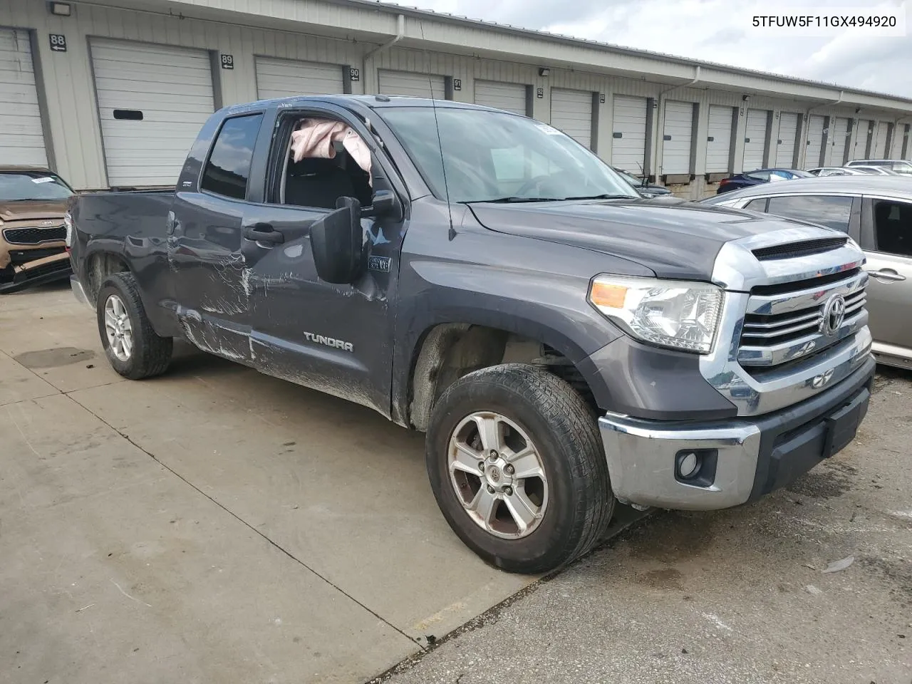 5TFUW5F11GX494920 2016 Toyota Tundra Double Cab Sr