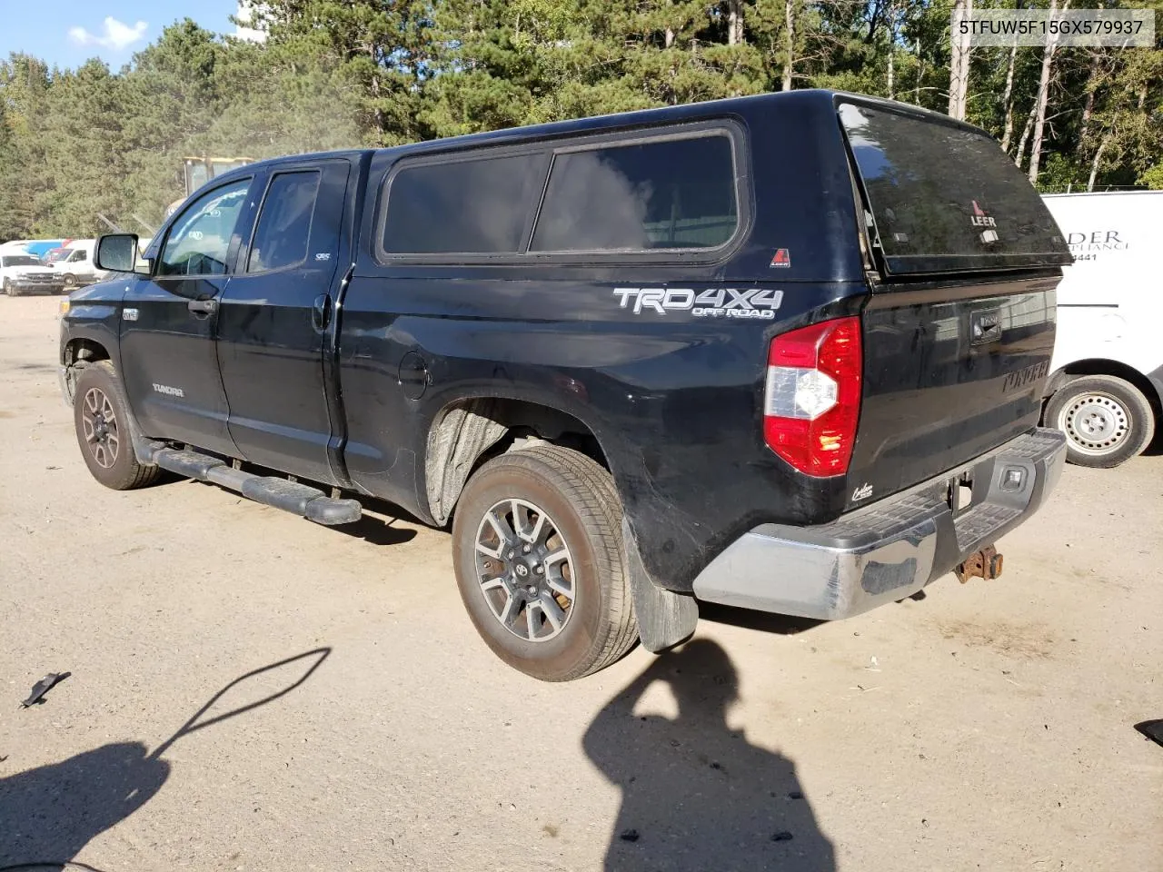 5TFUW5F15GX579937 2016 Toyota Tundra Double Cab Sr