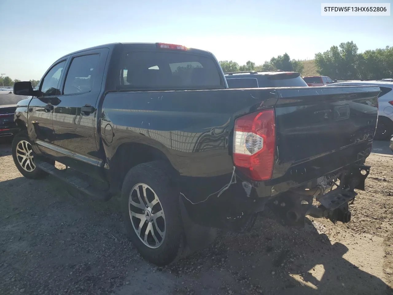 2017 Toyota Tundra Crewmax Sr5 VIN: 5TFDW5F13HX652806 Lot: 61907544