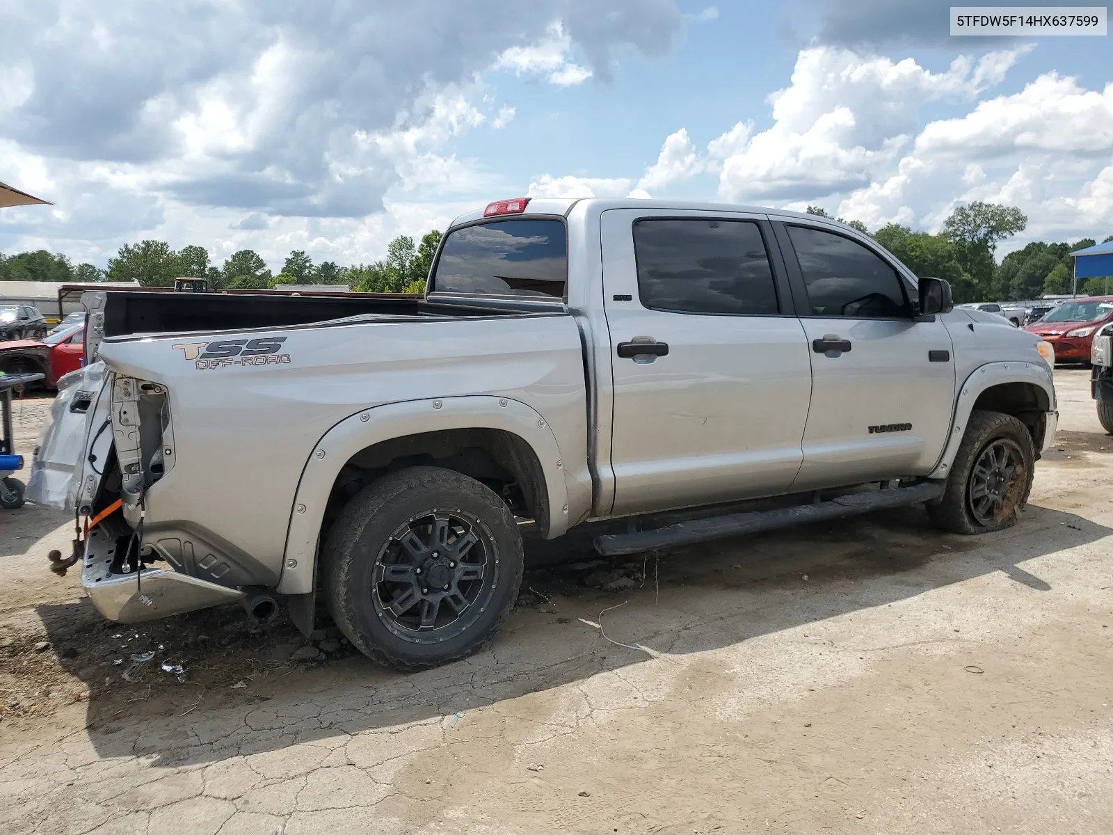 2017 Toyota Tundra Crewmax Sr5 VIN: 5TFDW5F14HX637599 Lot: 63542744