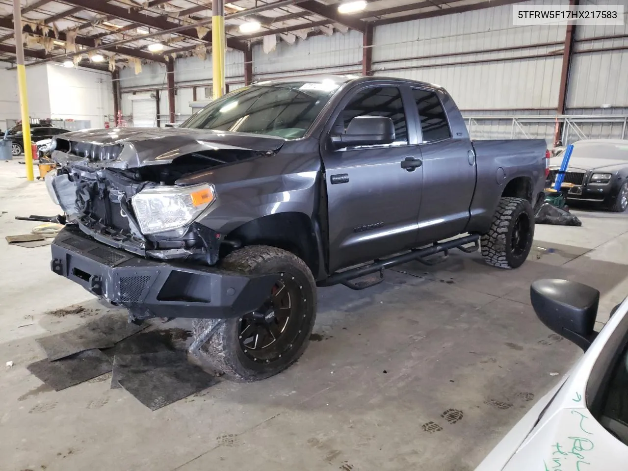 2017 Toyota Tundra Double Cab Sr VIN: 5TFRW5F17HX217583 Lot: 71159424