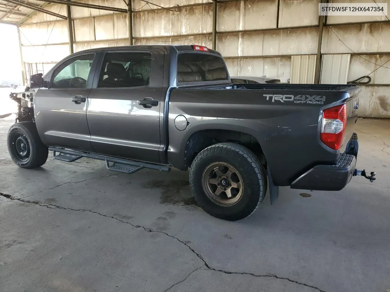 5TFDW5F12HX647354 2017 Toyota Tundra Crewmax Sr5