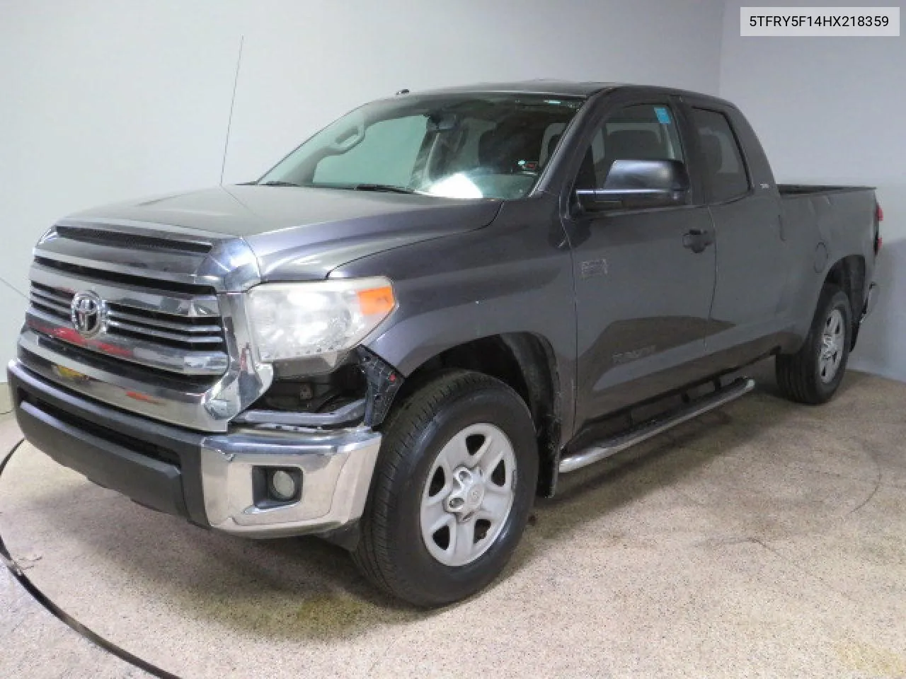 5TFRY5F14HX218359 2017 Toyota Tundra Double Cab Sr