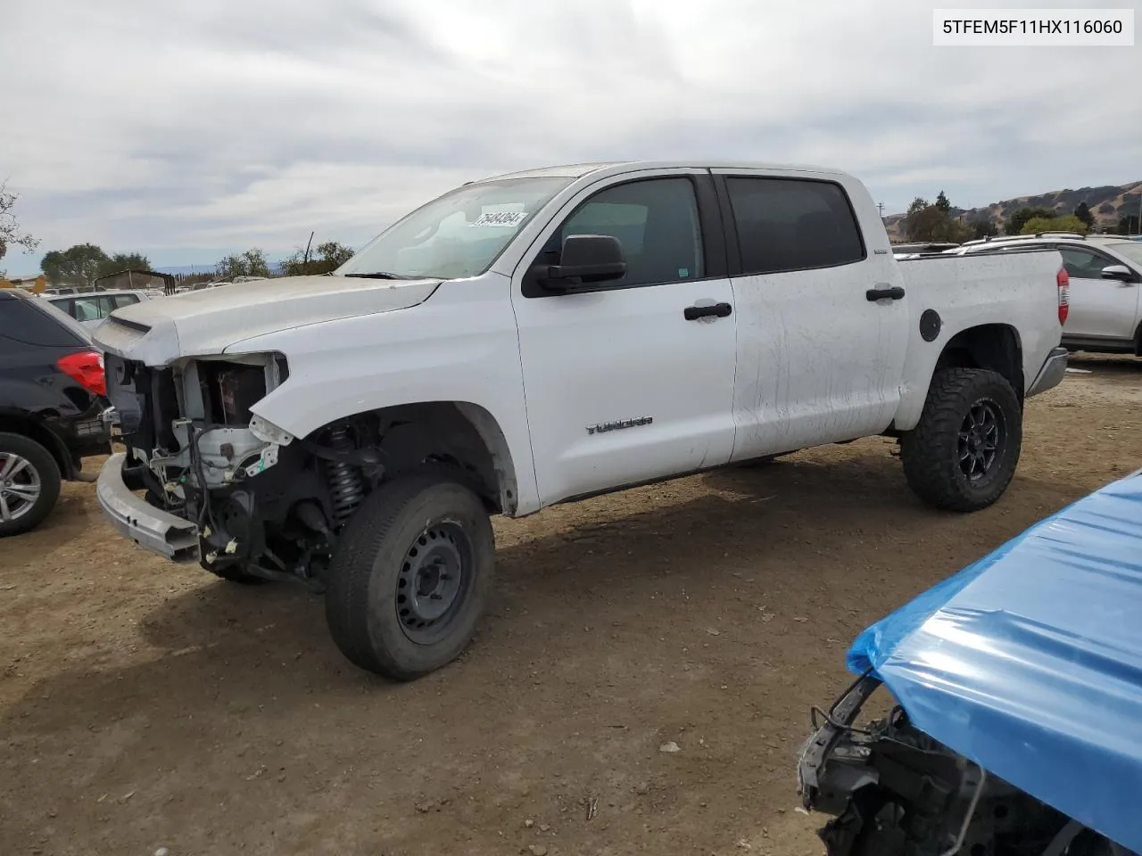 5TFEM5F11HX116060 2017 Toyota Tundra Crewmax Sr5