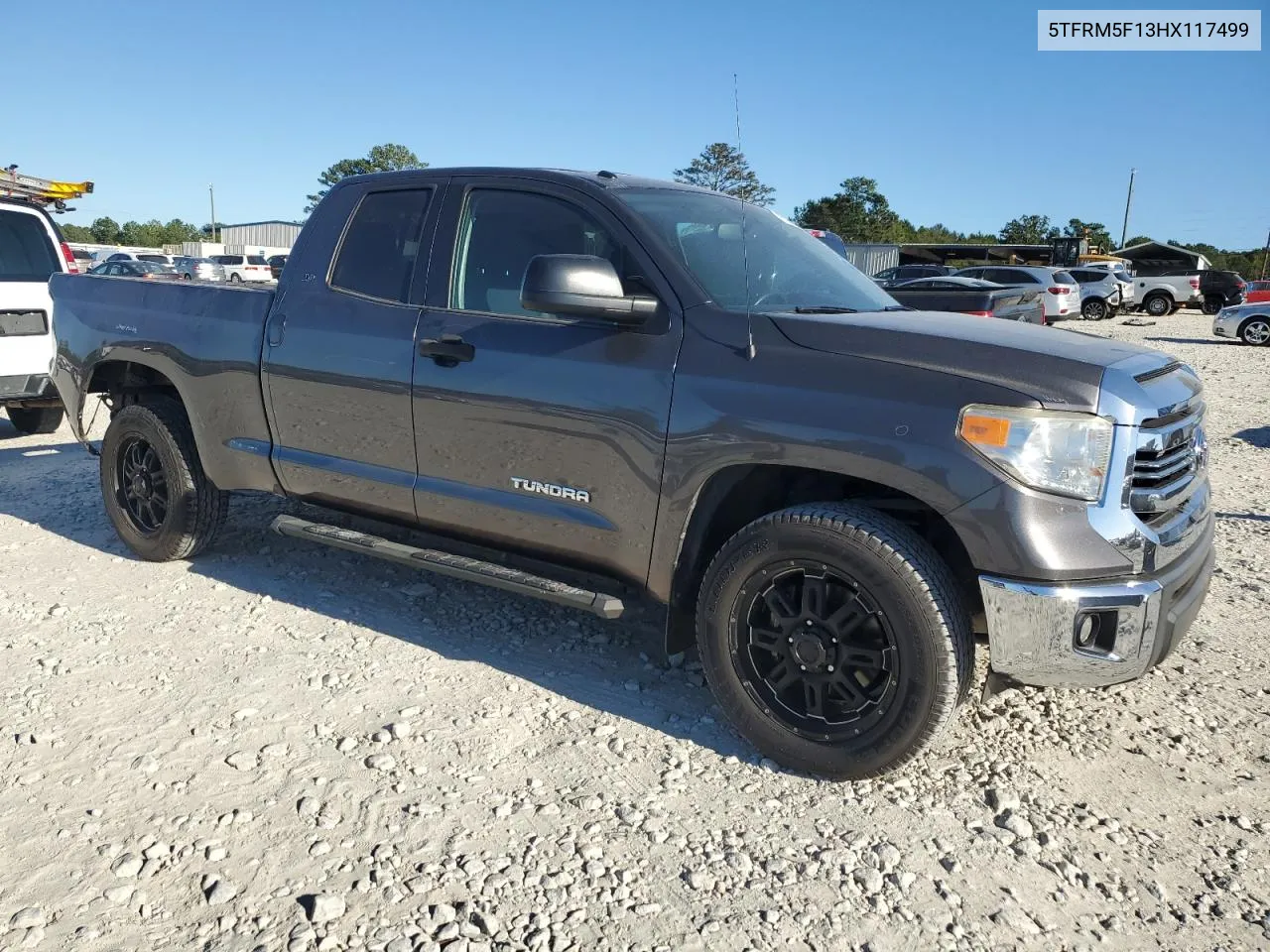 5TFRM5F13HX117499 2017 Toyota Tundra Double Cab Sr