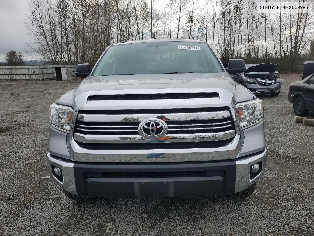 2017 Toyota Tundra Crewmax Sr5 VIN: 5TFDY5F19HX609985 Lot: 76749744