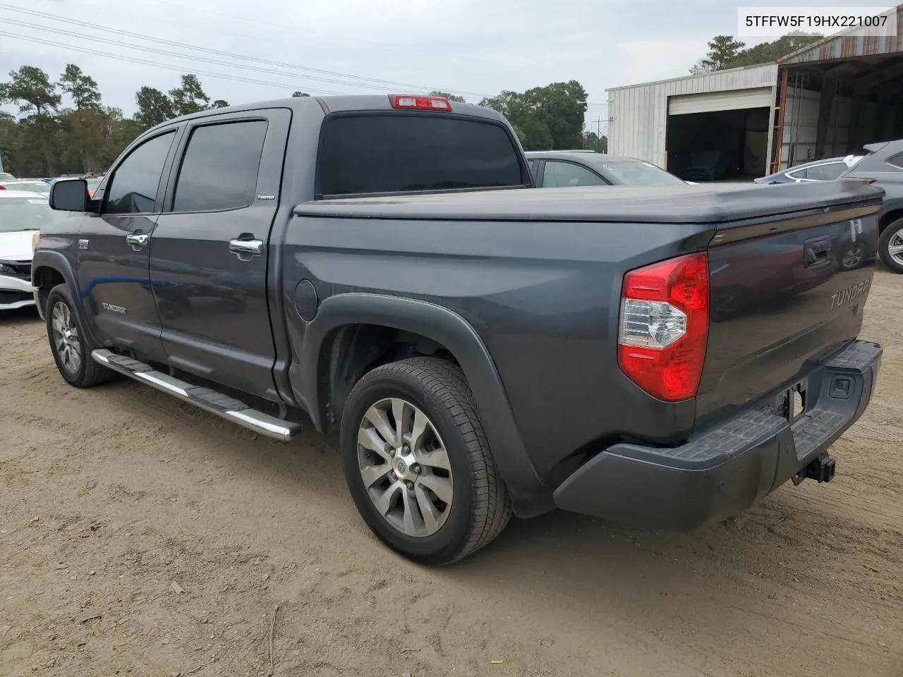 2017 Toyota Tundra Crewmax Limited VIN: 5TFFW5F19HX221007 Lot: 76902704