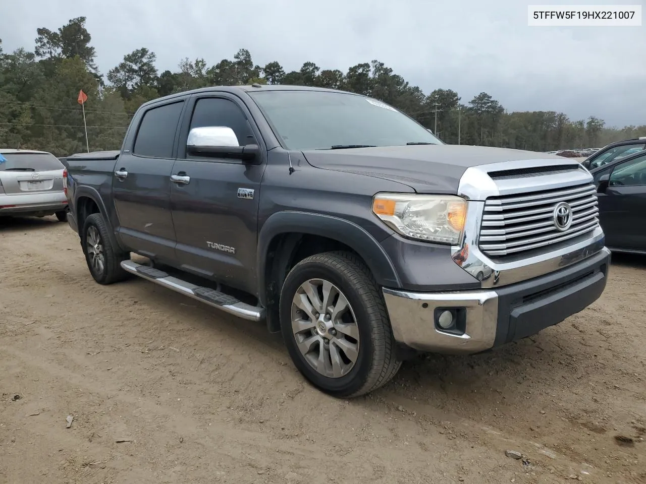 2017 Toyota Tundra Crewmax Limited VIN: 5TFFW5F19HX221007 Lot: 76902704