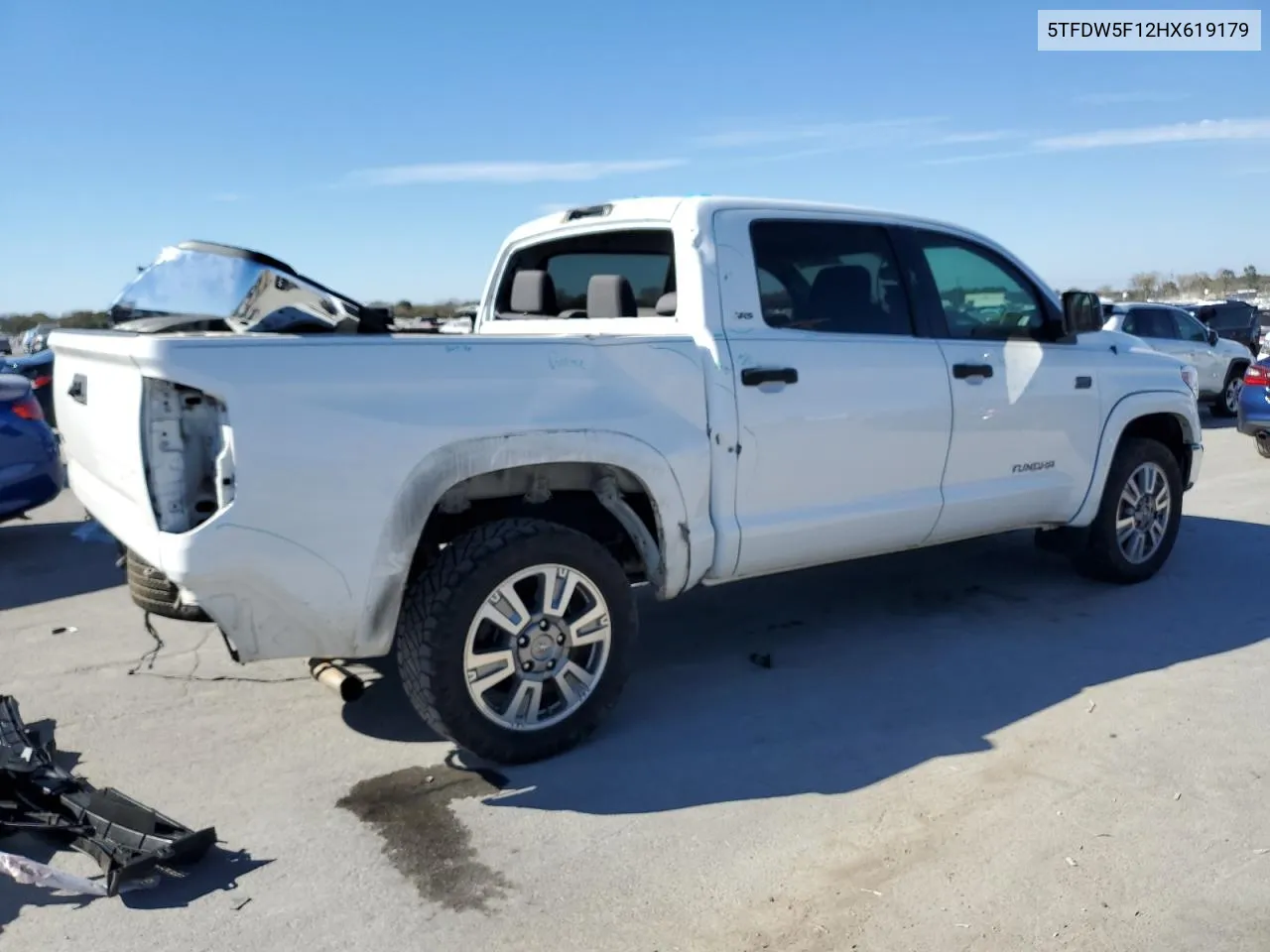 2017 Toyota Tundra Crewmax Sr5 VIN: 5TFDW5F12HX619179 Lot: 77182004