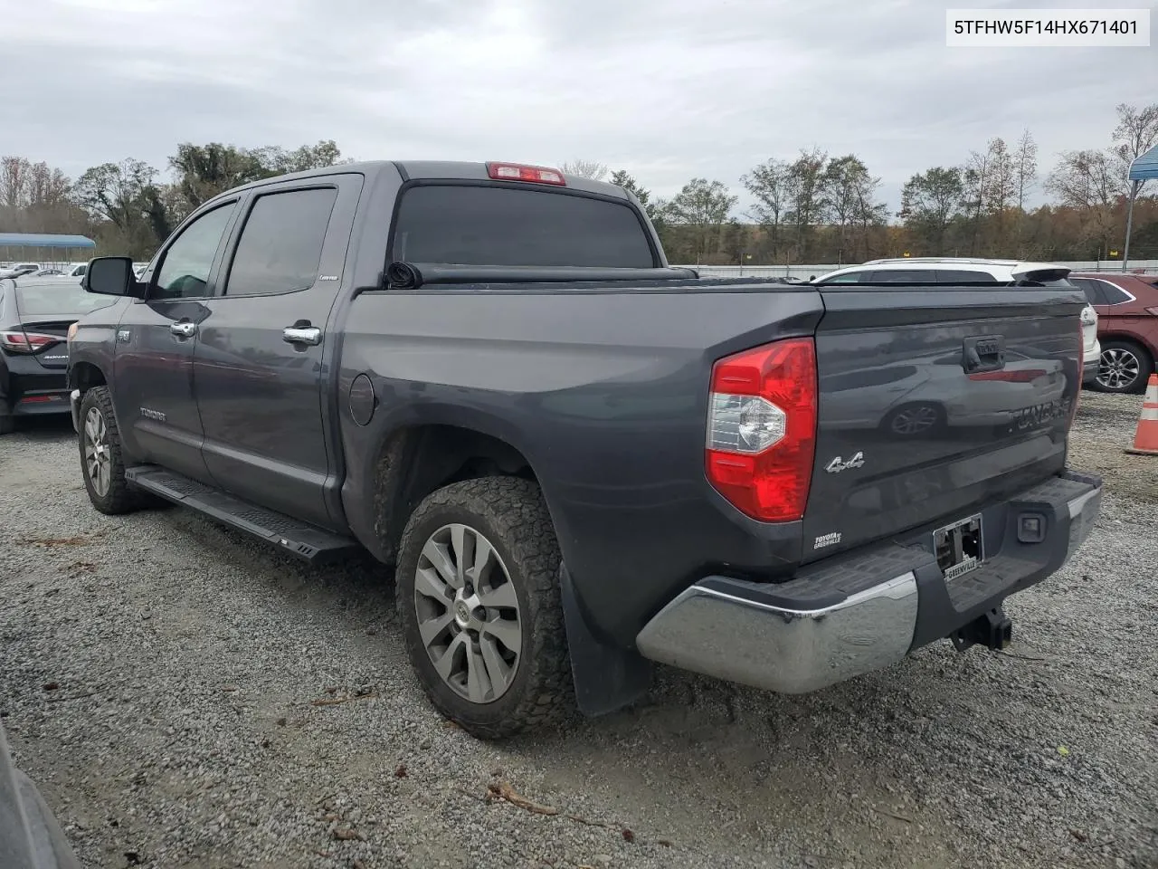 2017 Toyota Tundra Crewmax Limited VIN: 5TFHW5F14HX671401 Lot: 78905674