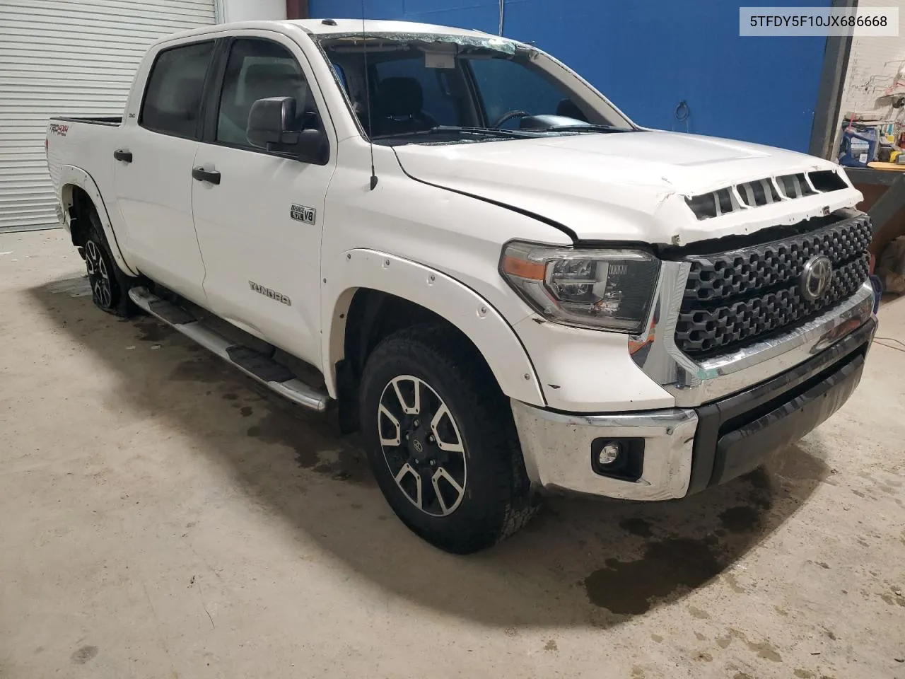 2018 Toyota Tundra Crewmax Sr5 VIN: 5TFDY5F10JX686668 Lot: 51766624