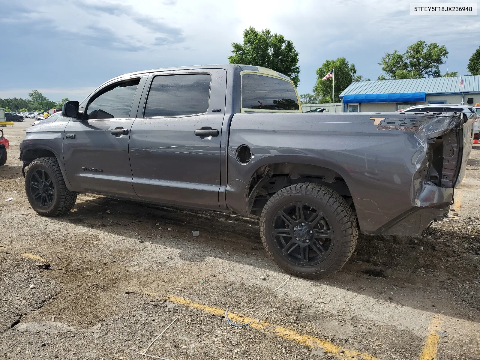 2018 Toyota Tundra Crewmax Sr5 VIN: 5TFEY5F18JX236948 Lot: 60276914