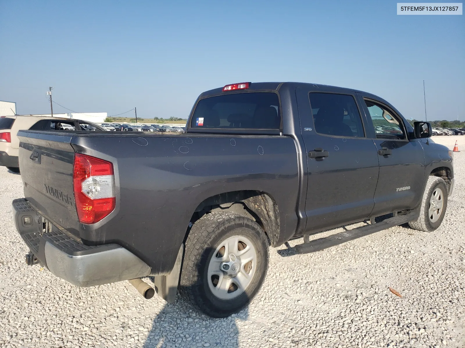 5TFEM5F13JX127857 2018 Toyota Tundra Crewmax Sr5