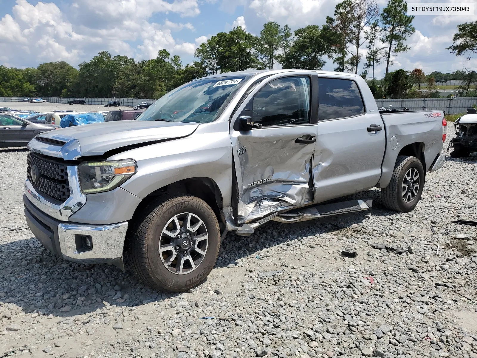 2018 Toyota Tundra Crewmax Sr5 VIN: 5TFDY5F19JX735043 Lot: 68291724