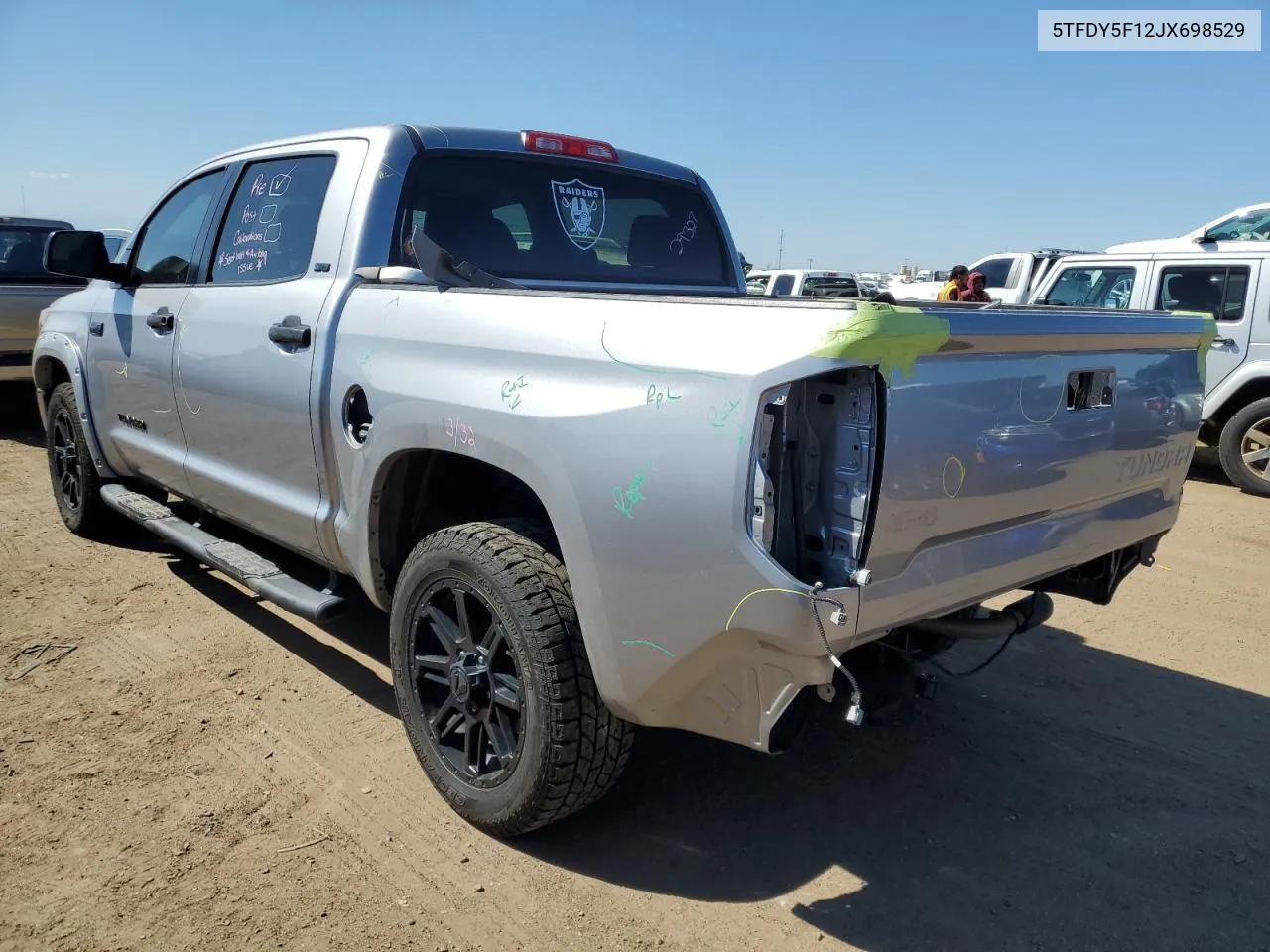 2018 Toyota Tundra Crewmax Sr5 VIN: 5TFDY5F12JX698529 Lot: 69052054