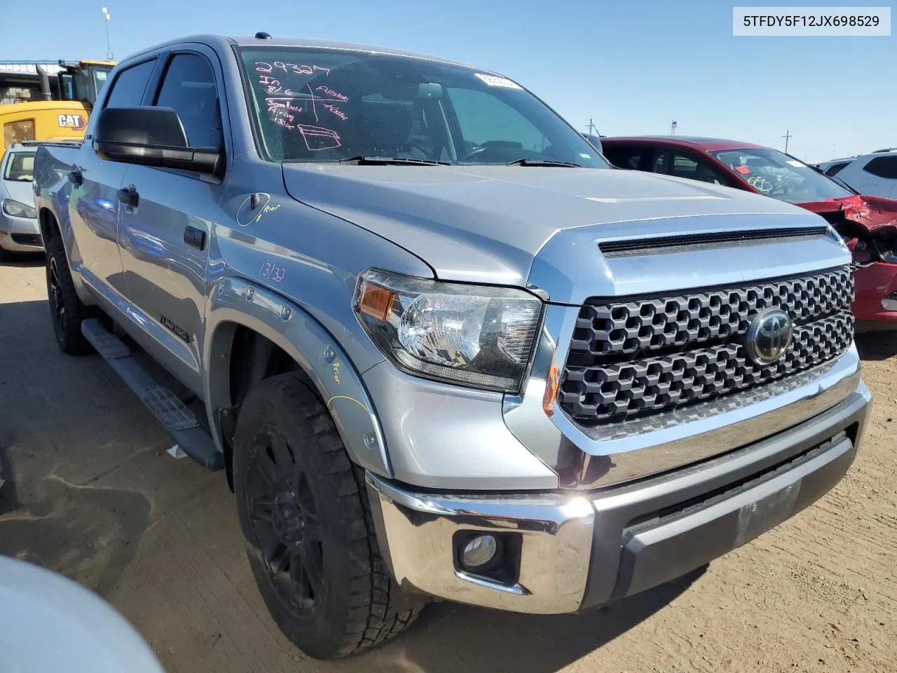 5TFDY5F12JX698529 2018 Toyota Tundra Crewmax Sr5