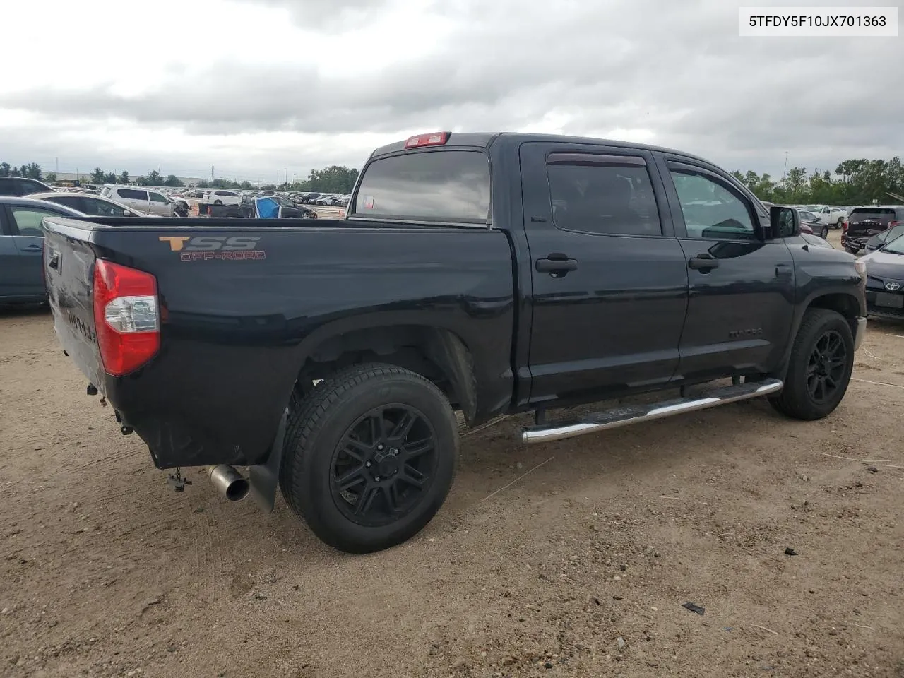 5TFDY5F10JX701363 2018 Toyota Tundra Crewmax Sr5