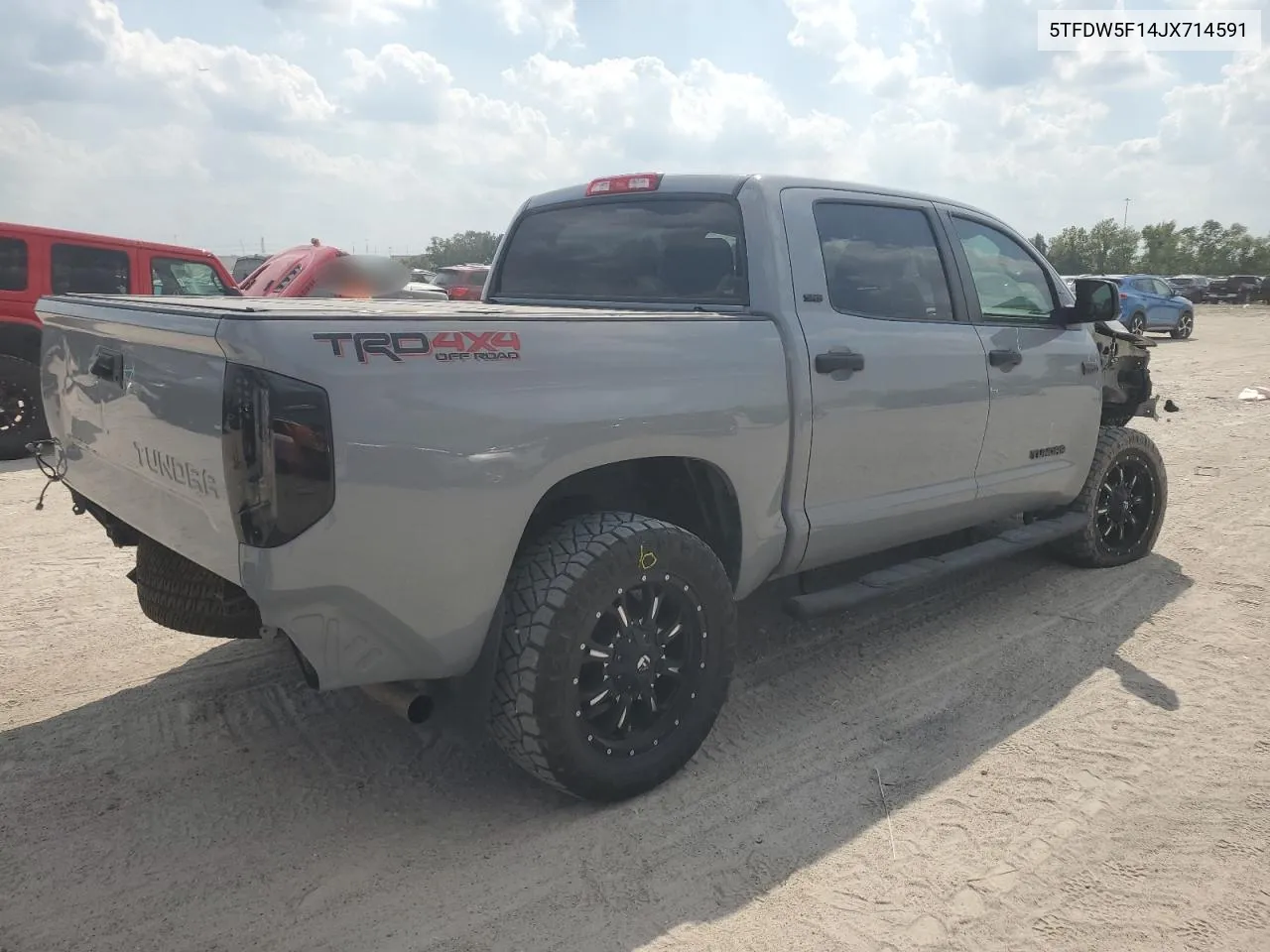 5TFDW5F14JX714591 2018 Toyota Tundra Crewmax Sr5