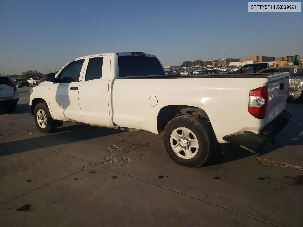 5TFTY5F14JX009991 2018 Toyota Tundra Double Cab Sr