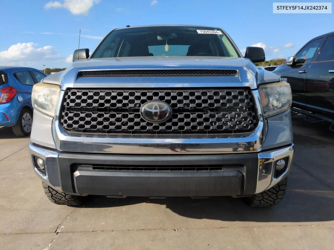 2018 Toyota Tundra Crewmax Sr5 VIN: 5TFEY5F14JX242374 Lot: 75045394