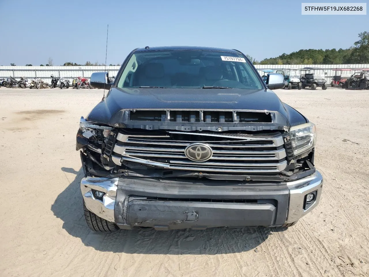 5TFHW5F19JX682268 2018 Toyota Tundra Crewmax Limited