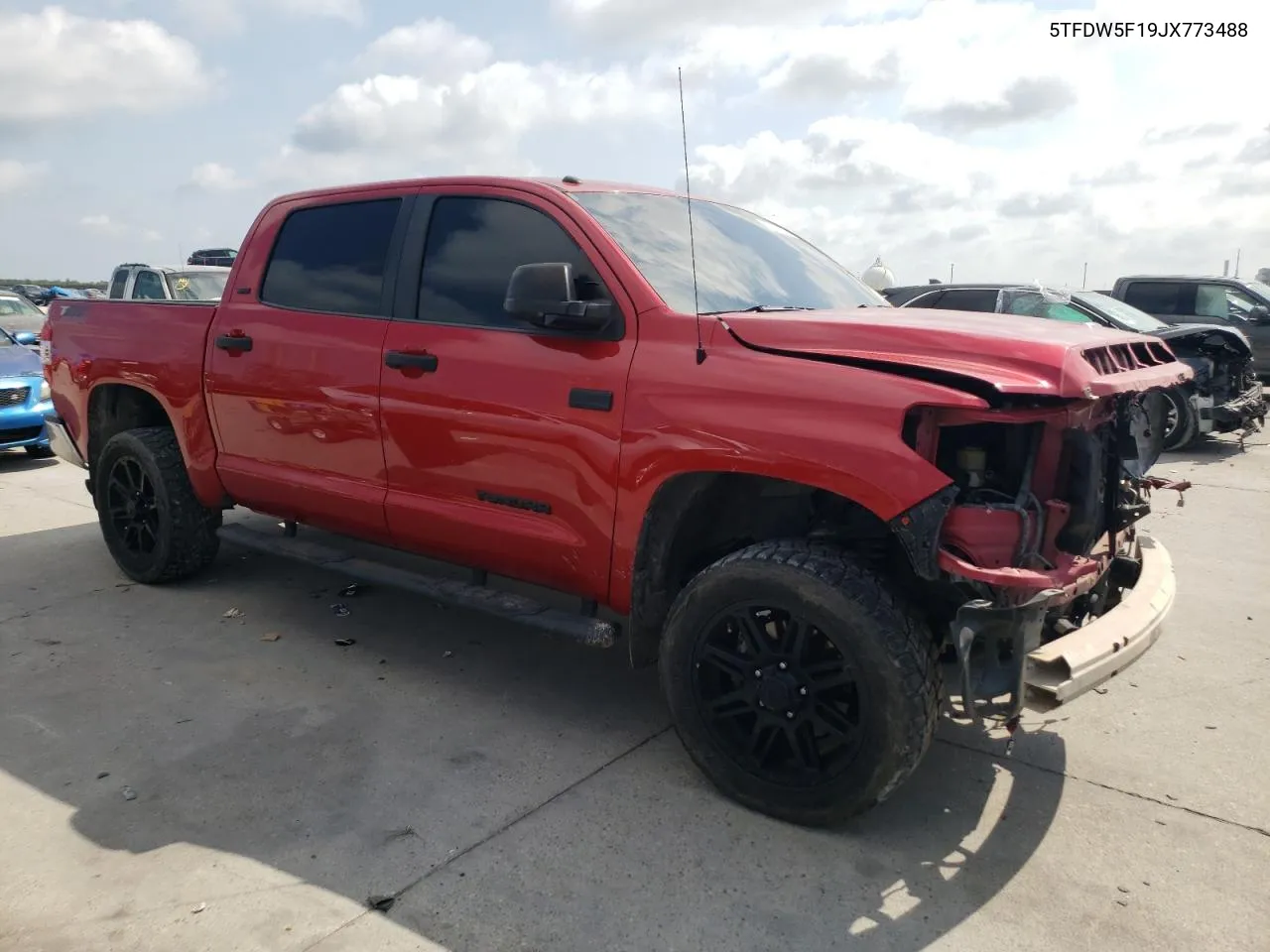 2018 Toyota Tundra Crewmax Sr5 VIN: 5TFDW5F19JX773488 Lot: 76083504