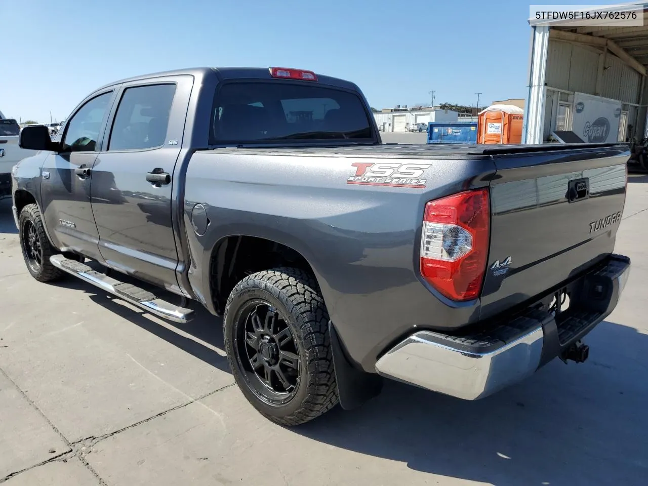 2018 Toyota Tundra Crewmax Sr5 VIN: 5TFDW5F16JX762576 Lot: 77530414