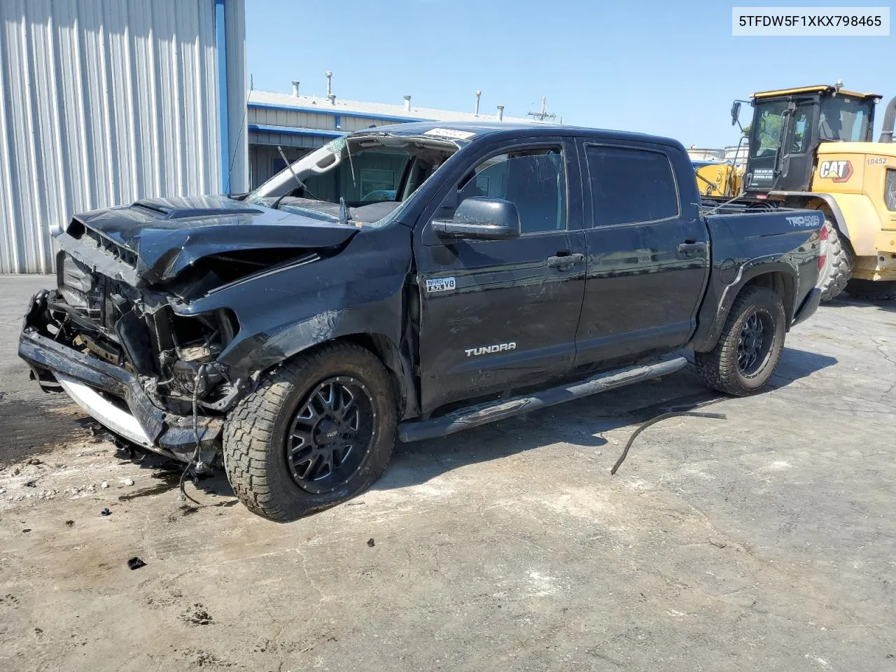 5TFDW5F1XKX798465 2019 Toyota Tundra Crewmax Sr5