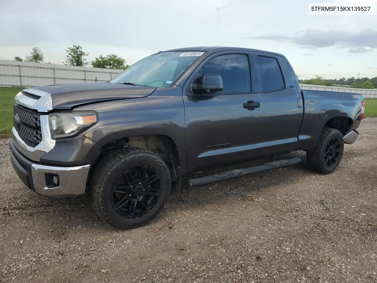 2019 Toyota Tundra Double Cab Sr VIN: 5TFRM5F15KX139527 Lot: 69186924