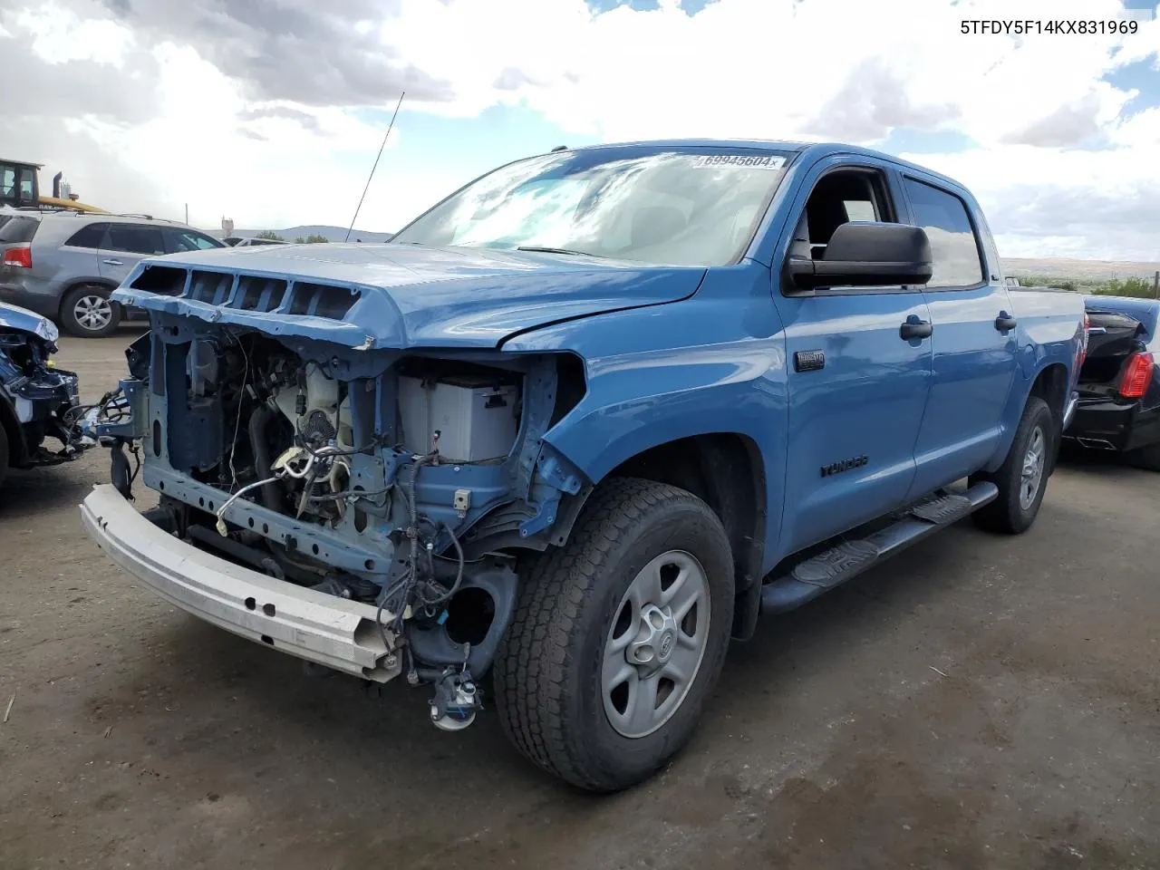 5TFDY5F14KX831969 2019 Toyota Tundra Crewmax Sr5