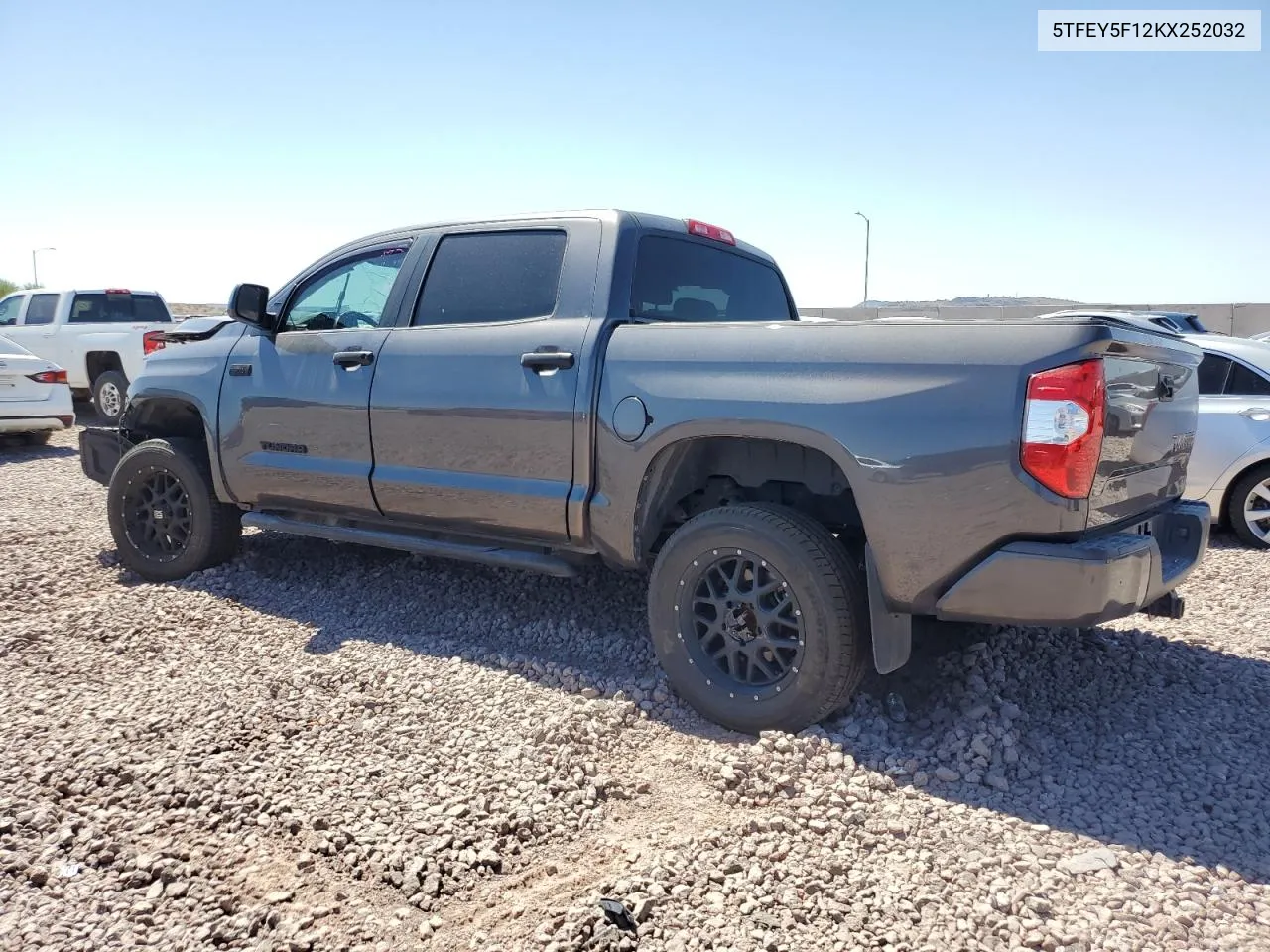 5TFEY5F12KX252032 2019 Toyota Tundra Crewmax Sr5