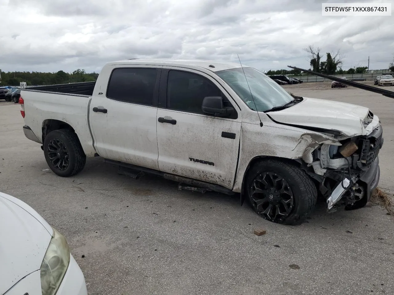 2019 Toyota Tundra Crewmax Sr5 VIN: 5TFDW5F1XKX867431 Lot: 71231654