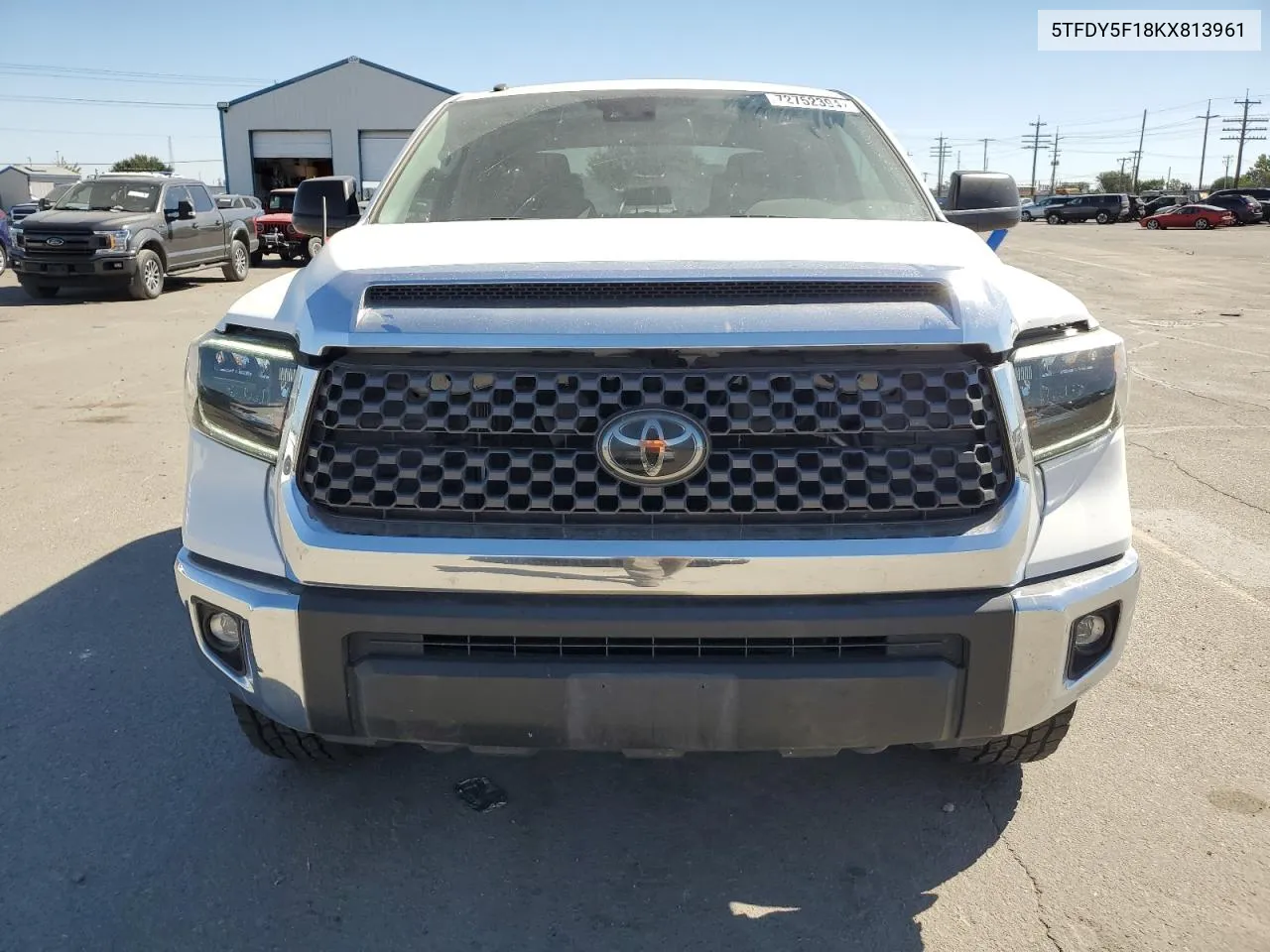 5TFDY5F18KX813961 2019 Toyota Tundra Crewmax Sr5