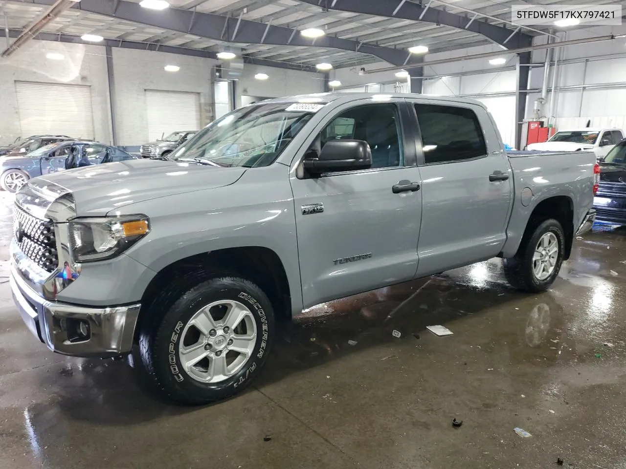 2019 Toyota Tundra Crewmax Sr5 VIN: 5TFDW5F17KX797421 Lot: 73395334