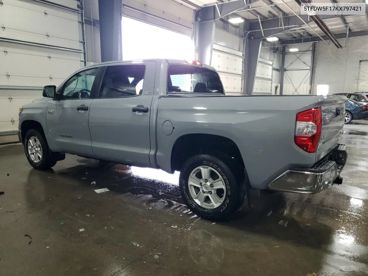 2019 Toyota Tundra Crewmax Sr5 VIN: 5TFDW5F17KX797421 Lot: 73395334