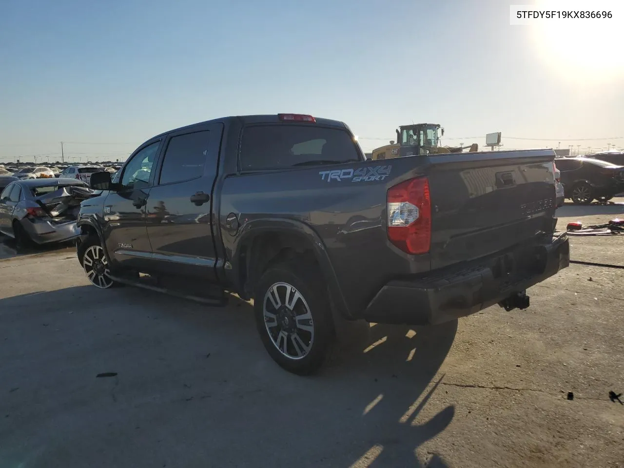 2019 Toyota Tundra Crewmax Sr5 VIN: 5TFDY5F19KX836696 Lot: 74767164