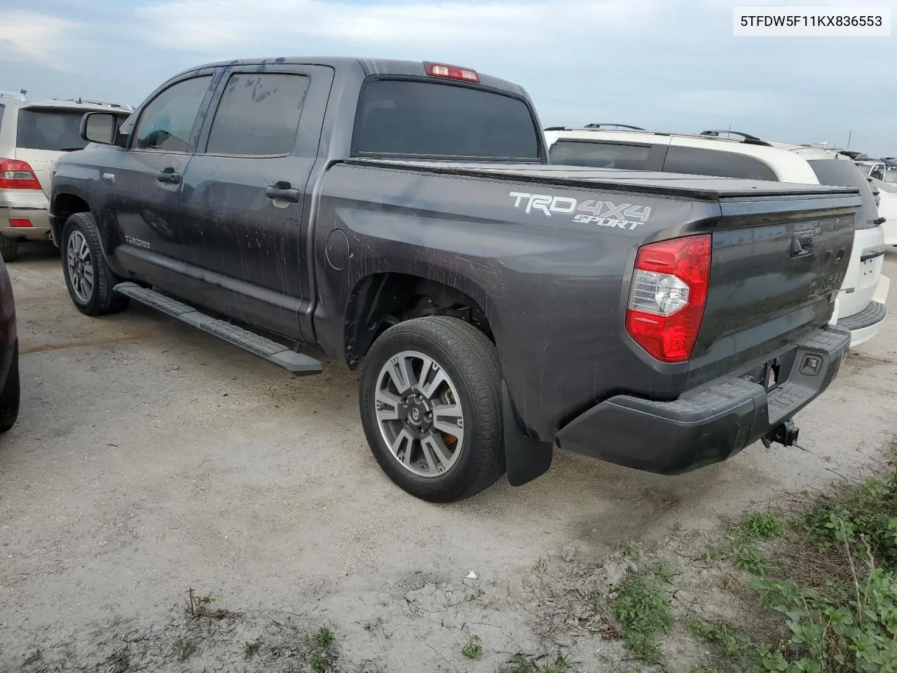 2019 Toyota Tundra Crewmax Sr5 VIN: 5TFDW5F11KX836553 Lot: 75131964