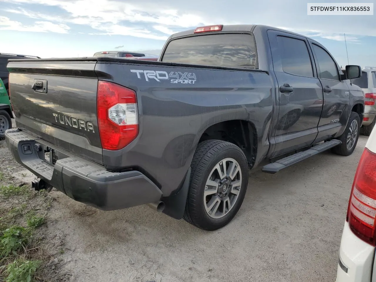 2019 Toyota Tundra Crewmax Sr5 VIN: 5TFDW5F11KX836553 Lot: 75131964